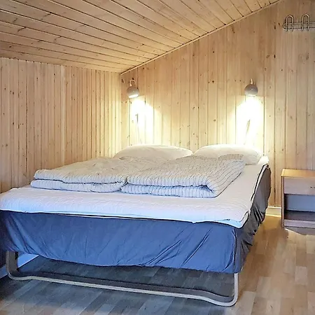 10 Person In Hjorring-by Traum